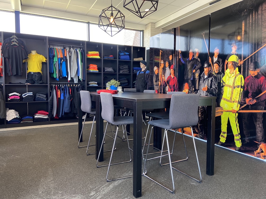 showroom_bedrijfskleding_werkkleding_Promotie_kleding